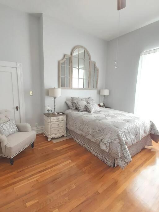 Queens Chamber W King Heavenly Bed At Nottingham Place In Wise Екстериор снимка